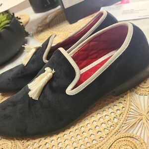 Men's Black Suede Tassel Slip-On Loafers with Cream Trim And Red Bottoms